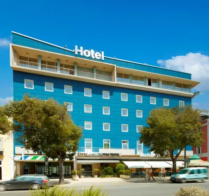 فندق لونا إشبرنسا سنترو فنادق في سيتوبال