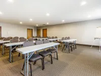 コンフォート スイーツ フローレンス ショールズ エリア フローレンスのホテル