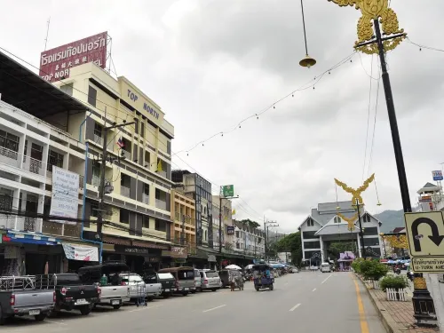 Topnorth Hotel Maesai - 2-Star