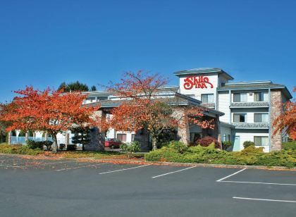 Holiday Inn Express Newberg - Wine Country