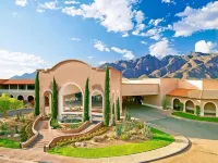 The Westin la Paloma Resort & Spa Hotels near Sabino Canyon