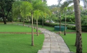 Sandalwood Hotel & Suites