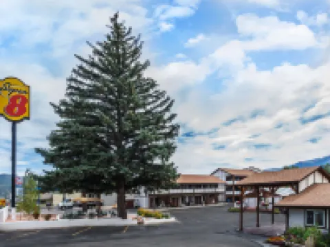 Loyal Duke Lodge Hotels in Salida