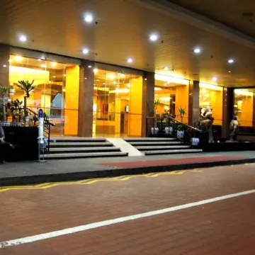 Hotel Royal Singapore Отели рядом с достопримечательностью «Станция метро Novena»