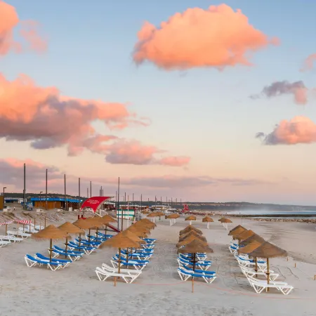 Tryp by Wyndham Lisboa Caparica Mar