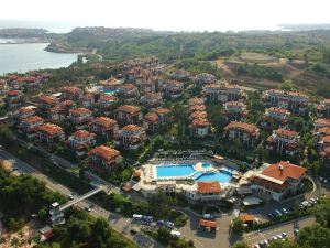 Santa Marina Holiday Village