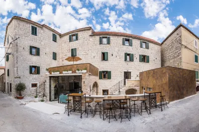 Heritage Palace Varos - Mag Quaint & Elegant Boutique Hotels Hotels in Split