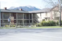 Tussock Peak Lodge