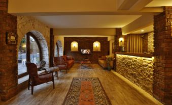 Himm Hotel - Housity