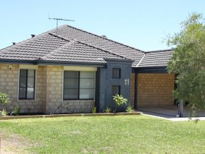 Byford House on the Scarp