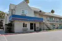 モーテル 6 ベーカーズフィールド、カリフォルニア - イースト