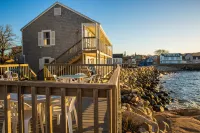 Bearskin Neck Motor Lodge Hotel di Rockport