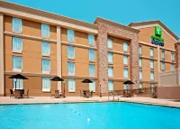 Days Hotel by Wyndham North Bergen /NYC Area Hotels in Weehawken
