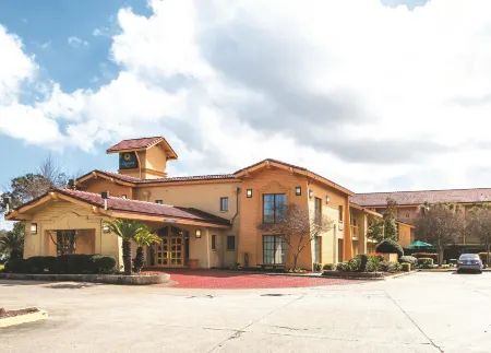 La Quinta Inn by Wyndham New Orleans West Bank / Gretna