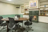 Ramada by Wyndham & Suites Warner Robins Hotels in Warner Robins