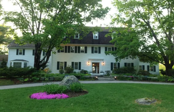 阿代爾鄉村餐廳旅館