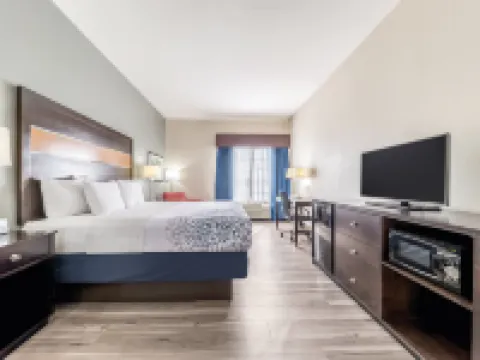 La Quinta Inn & Suites by Wyndham Tulsa - Catoosa Route 66
