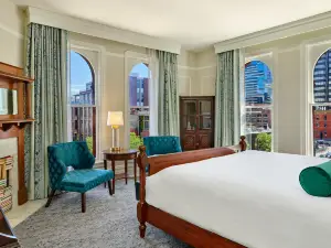 The Oxford Hotel