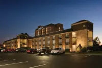 Radisson Hotel Louisville North Hotels in New Albany