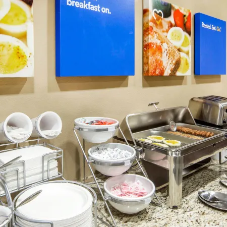Comfort Inn & Suites