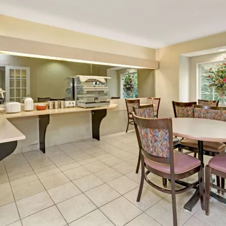 Microtel Inn & Suites by Wyndham Florence/Cincinnati Airport