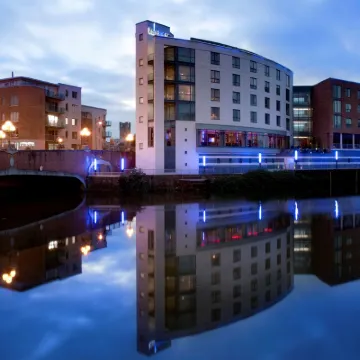 Absolute Hotel Limerick Hotels near University of Limerick