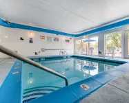 Comfort Inn North - Air Force Academy Area - Parking