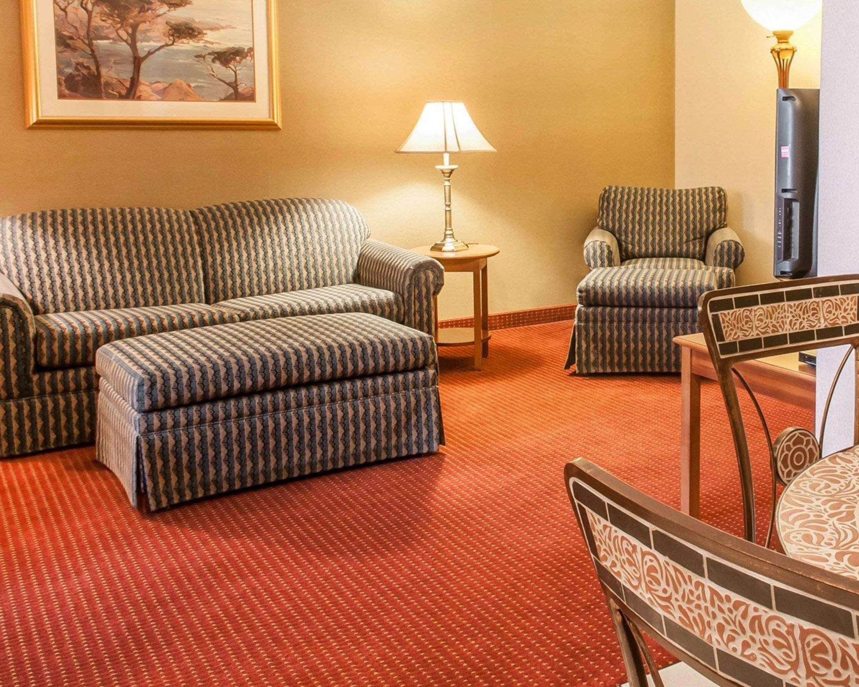 Comfort Inn & Suites I-25 Near Spaceport America