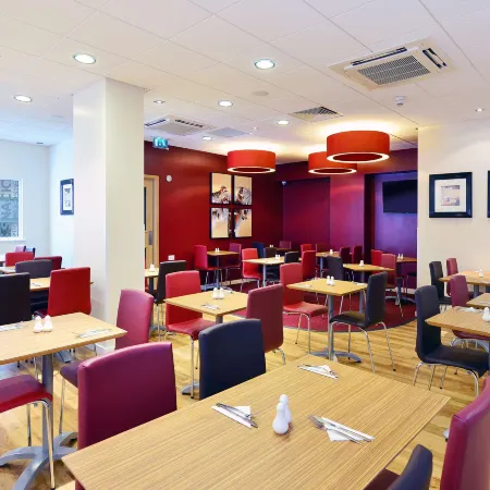 Travelodge Glasgow Queen Street