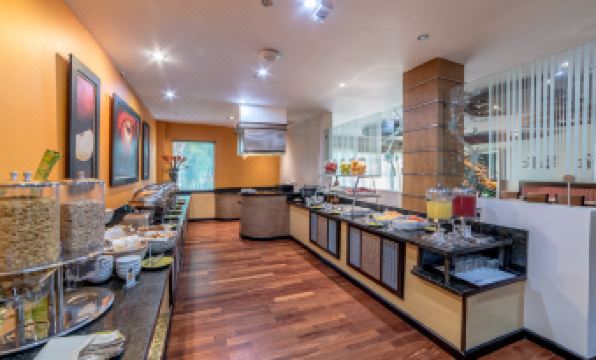 Hodelpa Garden Court