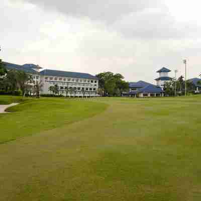 Holiday Inn Kuala Lumpur Glenmarie Hotel Exterior