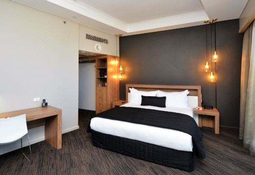 호텔 그랜드 챈슬러 타운즈빌