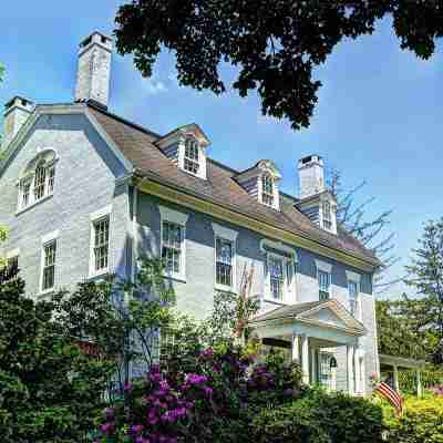 Simsbury 1820 House Hotel Exterior