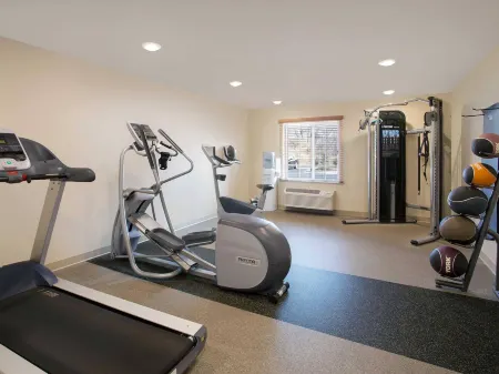 WoodSpring Suites Frederick I-70