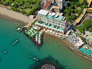 Hotel Miramare E Castello