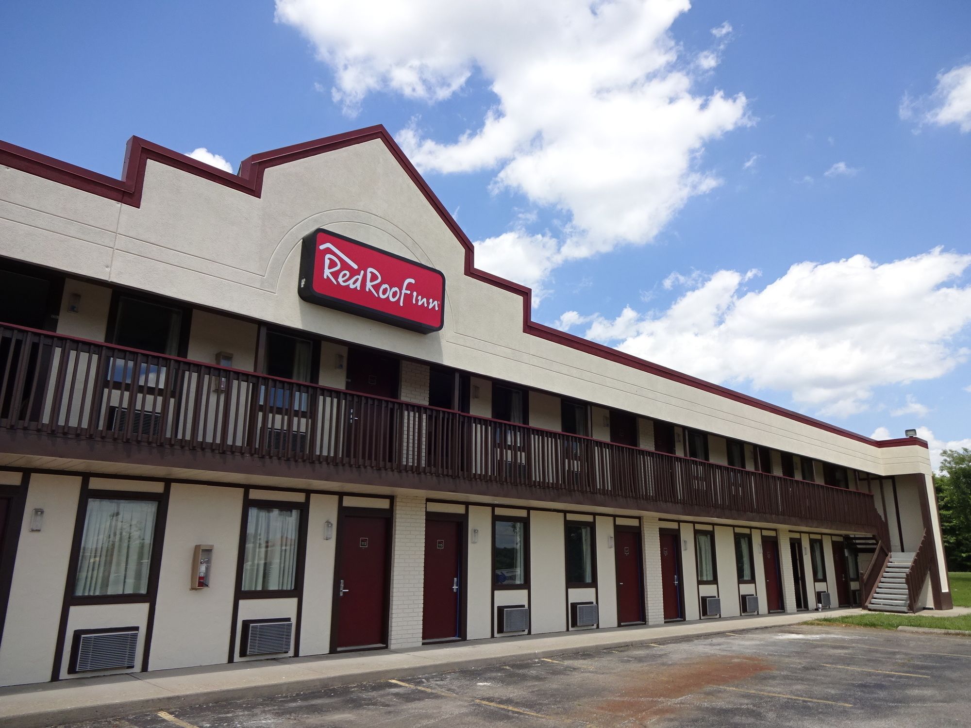 Red Roof Inn Scottsburg