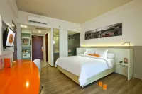 Harris Hotel Seminyak Hotels near Seminyak Beach