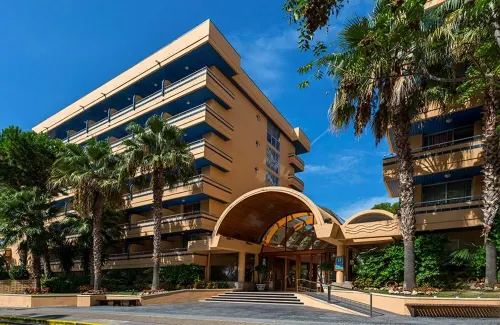 4R Playa Park
