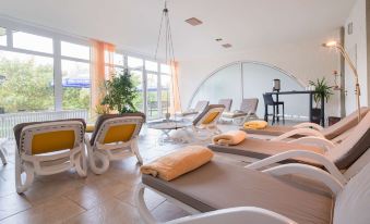 Sure Hotel by Best Western Rhön Garden - Housity