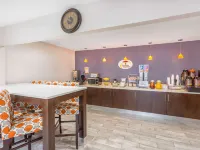 Super 8 by Wyndham Locust Grove Hotels in Locust Grove