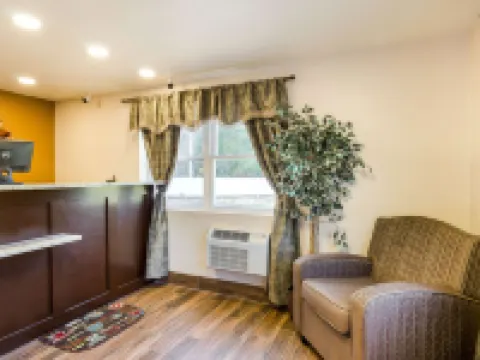 Rodeway Inn Middleboro-Plymouth Hotels in Middleboro