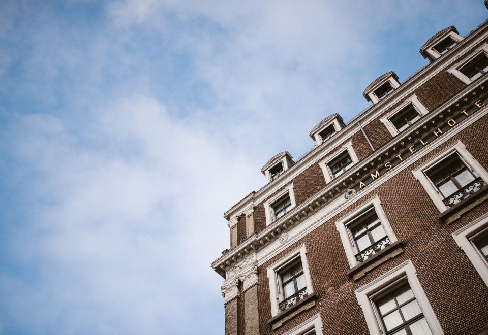 6. 인터컨티넨탈 암..