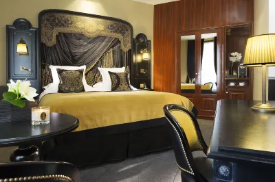 Le Belmont Paris Hotels in Paris