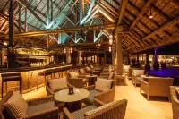 Sands Suites Resort & Spa - bar