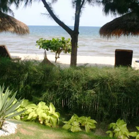 Cham Villas Boutique Luxury Resort