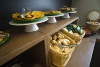 Hotel Aaron - Bữa sáng