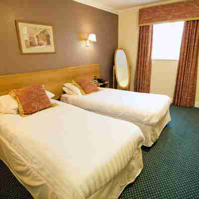 Holt Lodge Hotel Rooms