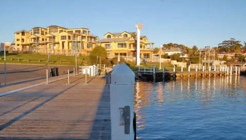 Huskisson Hotel