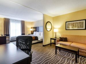 Comfort Inn & Suites Lexington Park