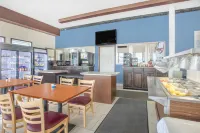 High Point Inn & Suites Peace River Hotels in Peace River